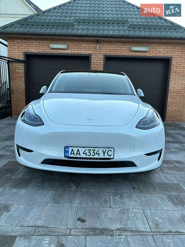 Позашляховик / Кросовер Tesla Model Y 2022 в Києві