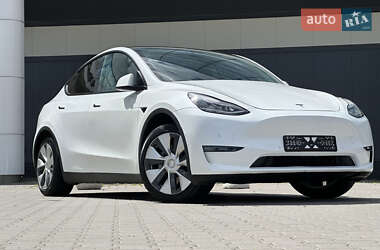 Внедорожник / Кроссовер Tesla Model Y 2021 в 