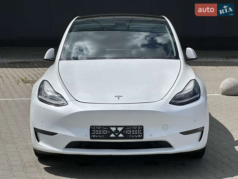 Внедорожник / Кроссовер Tesla Model Y 2021 в Киеве