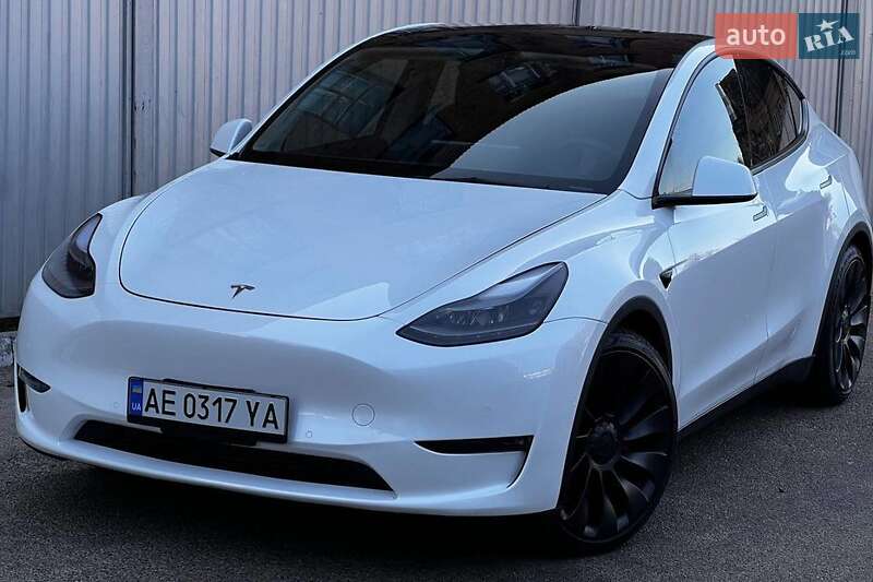 Внедорожник / Кроссовер Tesla Model Y 2021 в Виннице