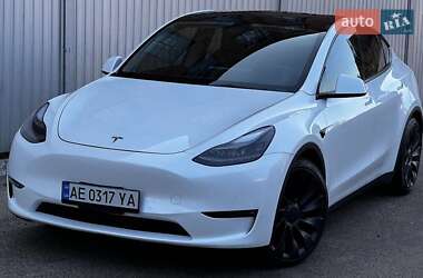 Внедорожник / Кроссовер Tesla Model Y 2021 в 