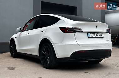 Внедорожник / Кроссовер Tesla Model Y 2023 в 
