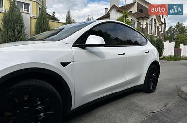 Позашляховик / Кросовер Tesla Model Y 2021 в 