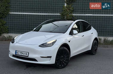 Внедорожник / Кроссовер Tesla Model Y 2023 в 
