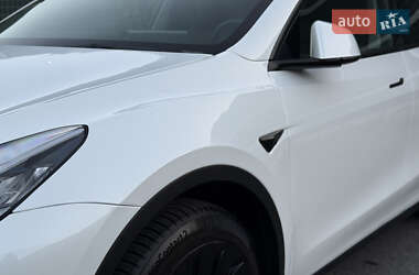 Внедорожник / Кроссовер Tesla Model Y 2023 в 