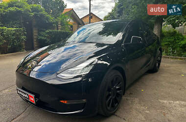 Внедорожник / Кроссовер Tesla Model Y 2021 в Киеве