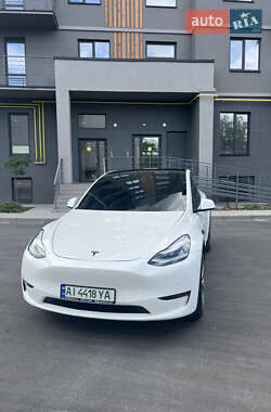 Внедорожник / Кроссовер Tesla Model Y 2021 в 