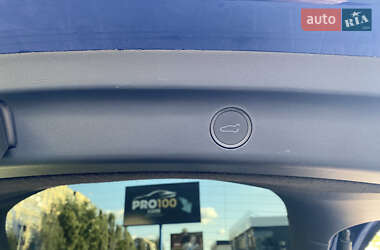 Позашляховик / Кросовер Tesla Model Y 2024 в 