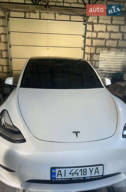 Внедорожник / Кроссовер Tesla Model Y 2021 в 