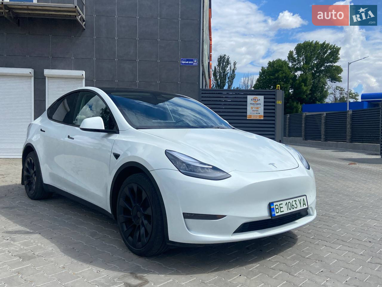 2022 Tesla Model Y - мініатюра 23