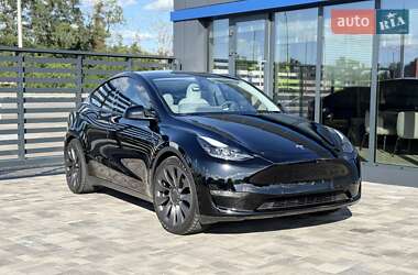 Позашляховик / Кросовер Tesla Model Y 2021 в Рівному