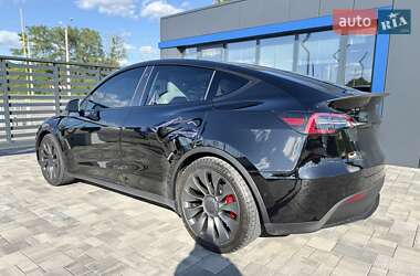 Внедорожник / Кроссовер Tesla Model Y 2021 в 