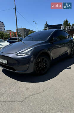 Внедорожник / Кроссовер Tesla Model Y 2022 в Ивано-Франковске