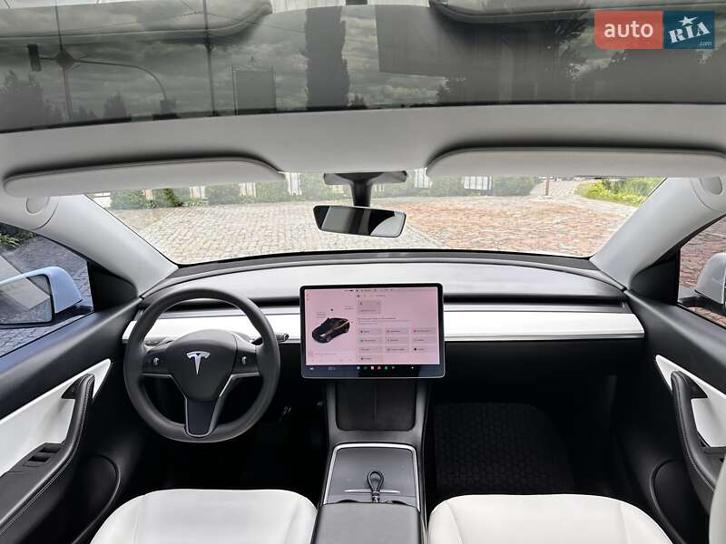 Внедорожник / Кроссовер Tesla Model Y 2021 в Киеве