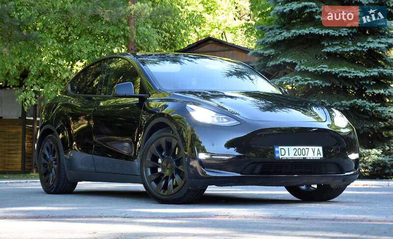 Внедорожник / Кроссовер Tesla Model Y 2021 в 