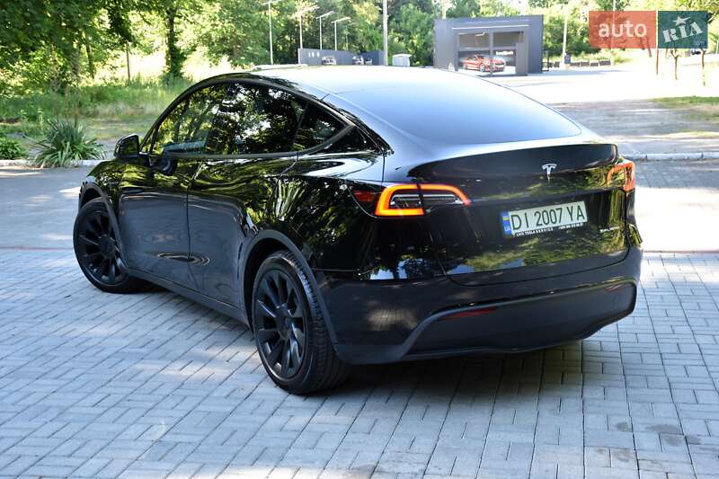 Внедорожник / Кроссовер Tesla Model Y 2021 в Дрогобыче