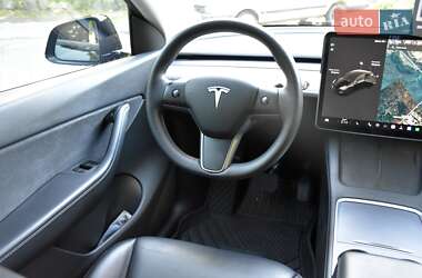 Внедорожник / Кроссовер Tesla Model Y 2021 в 
