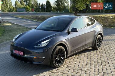 Позашляховик / Кросовер Tesla Model Y 2022 в 