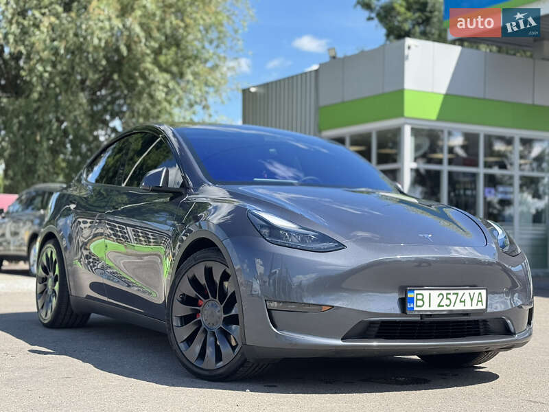 Внедорожник / Кроссовер Tesla Model Y 2022 в Лубнах