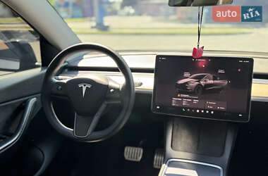 Внедорожник / Кроссовер Tesla Model Y 2022 в 