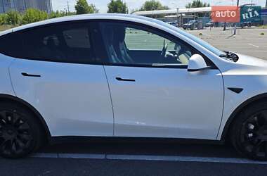 Внедорожник / Кроссовер Tesla Model Y 2020 в 