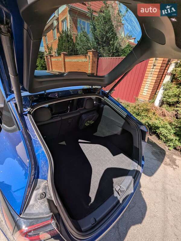 Внедорожник / Кроссовер Tesla Model Y 2021 в Виннице