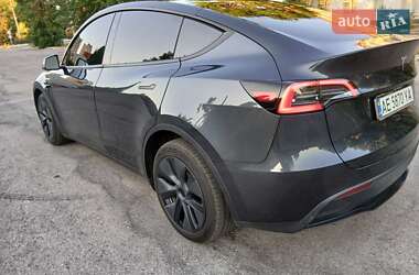 Внедорожник / Кроссовер Tesla Model Y 2024 в 