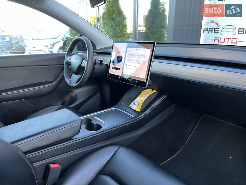 Внедорожник / Кроссовер Tesla Model Y 2022 в Львове
