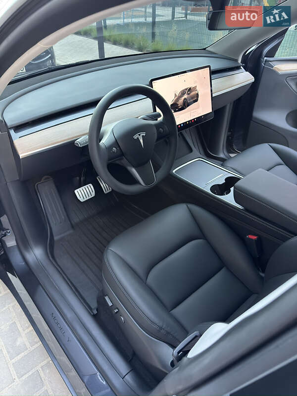 Внедорожник / Кроссовер Tesla Model Y 2024 в Житомире