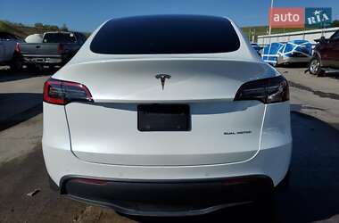 Внедорожник / Кроссовер Tesla Model Y 2022 в 