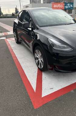 Внедорожник / Кроссовер Tesla Model Y 2024 в 