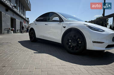 Внедорожник / Кроссовер Tesla Model Y 2021 в 