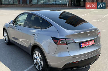 Внедорожник / Кроссовер Tesla Model Y 2023 в 
