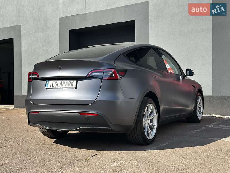 Позашляховик / Кросовер Tesla Model Y 2023 в Києві
