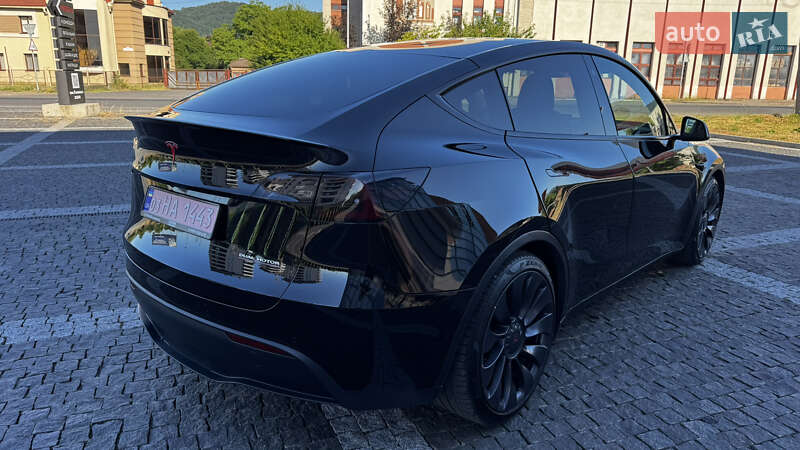 Внедорожник / Кроссовер Tesla Model Y 2021 в Хусте
