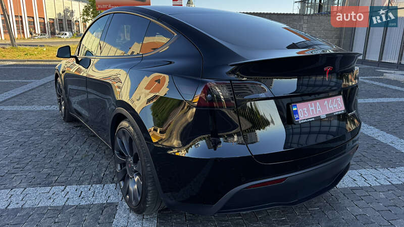 Внедорожник / Кроссовер Tesla Model Y 2021 в Хусте