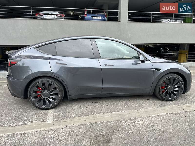 Внедорожник / Кроссовер Tesla Model Y 2022 в Львове