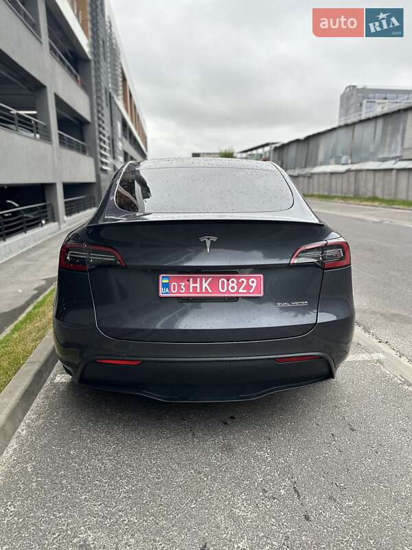 Внедорожник / Кроссовер Tesla Model Y 2022 в Львове