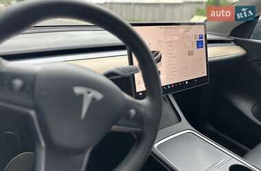 Внедорожник / Кроссовер Tesla Model Y 2022 в Львове