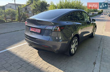 Внедорожник / Кроссовер Tesla Model Y 2023 в 