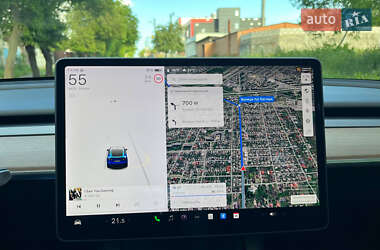 Внедорожник / Кроссовер Tesla Model Y 2021 в 