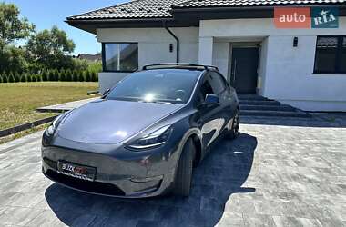 Внедорожник / Кроссовер Tesla Model Y 2022 в 