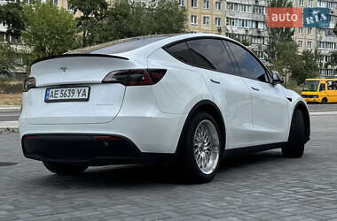 Внедорожник / Кроссовер Tesla Model Y 2022 в 