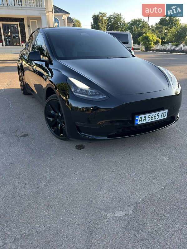 Позашляховик / Кросовер Tesla Model Y 2020 в Києві фото 2 Позашляховик / Кросовер Tesla Model Y 2020 в Києві