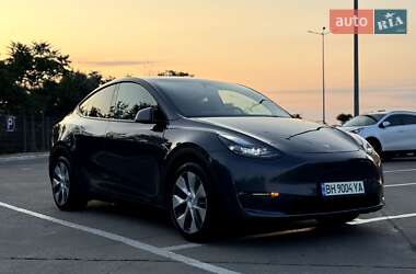 Внедорожник / Кроссовер Tesla Model Y 2023 в 
