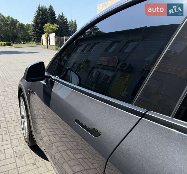 Внедорожник / Кроссовер Tesla Model Y 2021 в Днепре