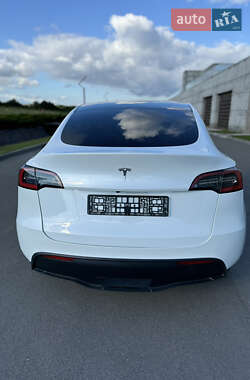 Позашляховик / Кросовер Tesla Model Y 2020 в 