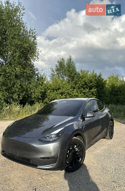 Позашляховик / Кросовер Tesla Model Y 2022 в 
