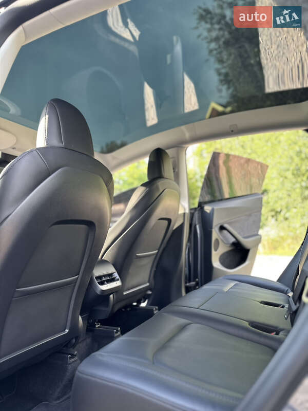 Внедорожник / Кроссовер Tesla Model Y 2022 в Виннице