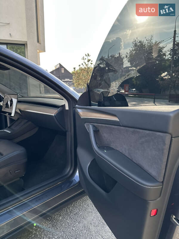 Внедорожник / Кроссовер Tesla Model Y 2022 в Виннице